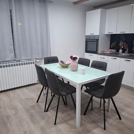 Sweet Dreams Apartment 1 Varaždin エクステリア 写真