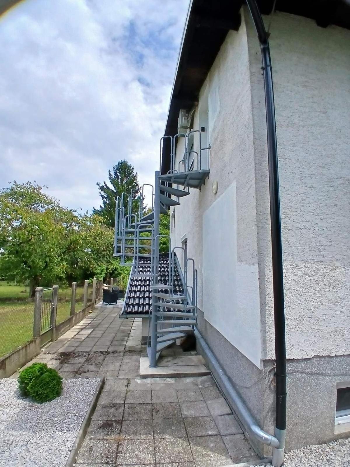 Sweet Dreams Apartment 1 Varaždin エクステリア 写真
